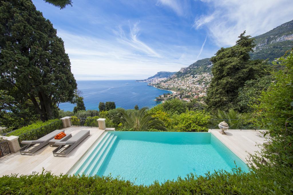 Luxurious Villa Overlooking Monaco Roquebrune-Cap-Martin Exterior photo